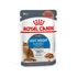 Влажный корм для кошек склонных к полноте Royal Canin Light Weight Care Кусочки в соусе 85 г